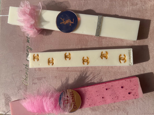 Λαμπάδα   YSL με τούλι